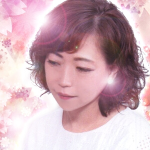 彩花先生　電話占いピュアリ　おすすめ　占い師　当たる　口コミ　評判